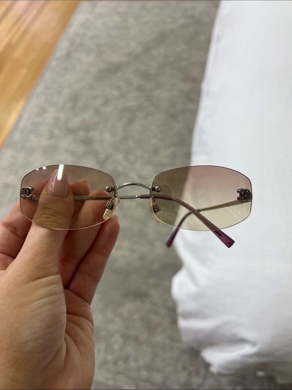 CHANEL Rimless Gradient Sunglasses in Pink - Picture 1 of 7